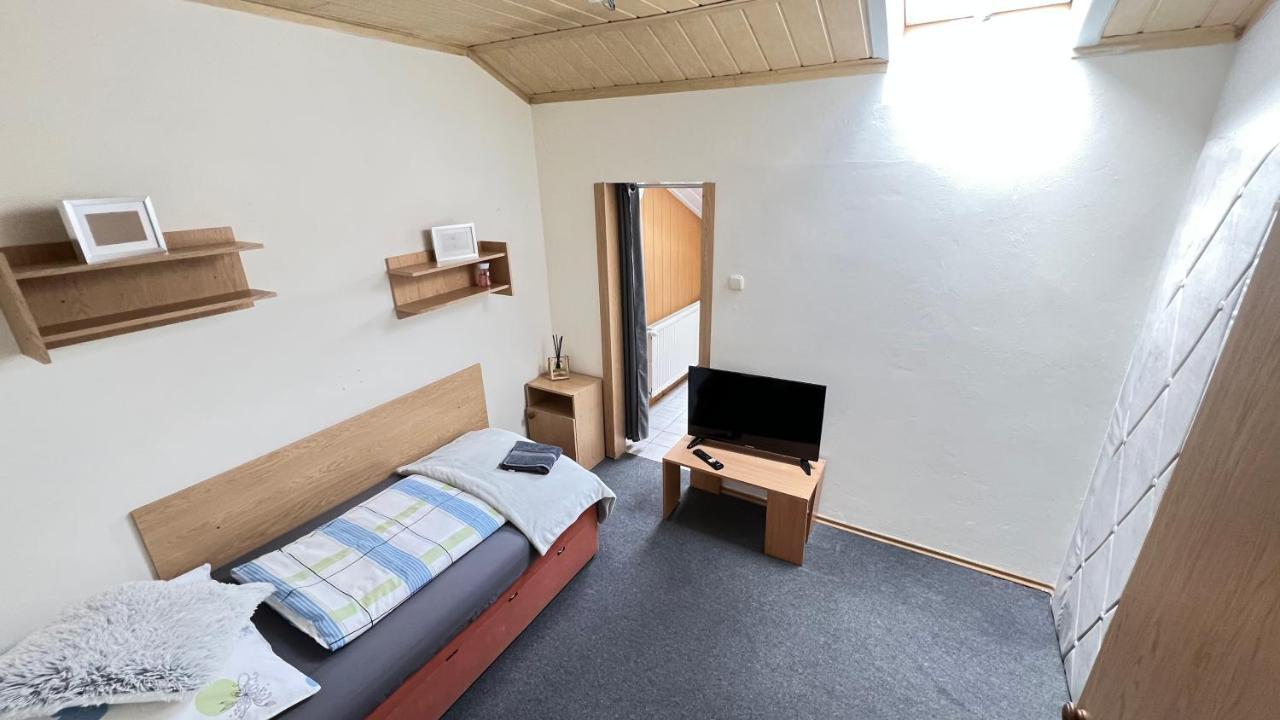 Nice Loft - Presov Lubotice Ngoại thất bức ảnh